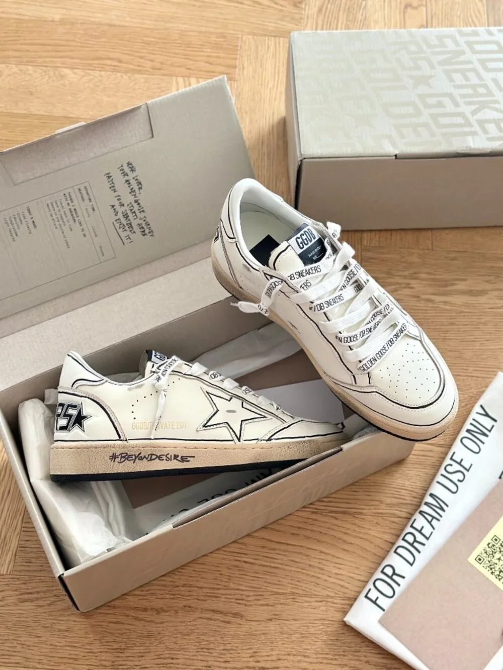 Golden Goose White and Black Women's Sneakers - Picture 5 of 9